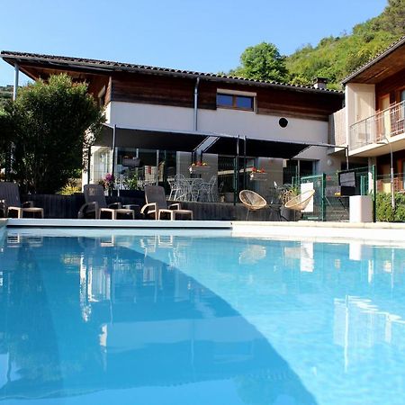 Hotel Le Vanseen Les Vans Eksteriør billede