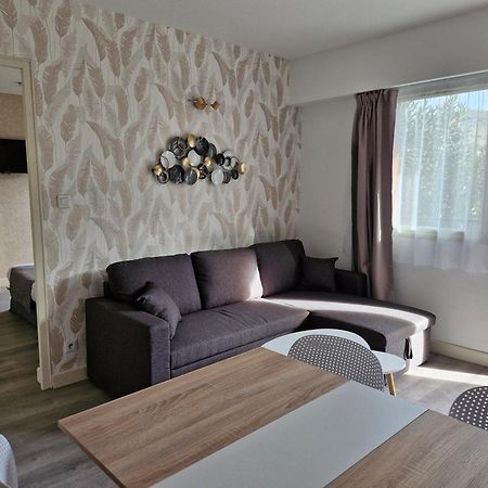 Hotel Le Vanseen Les Vans Eksteriør billede